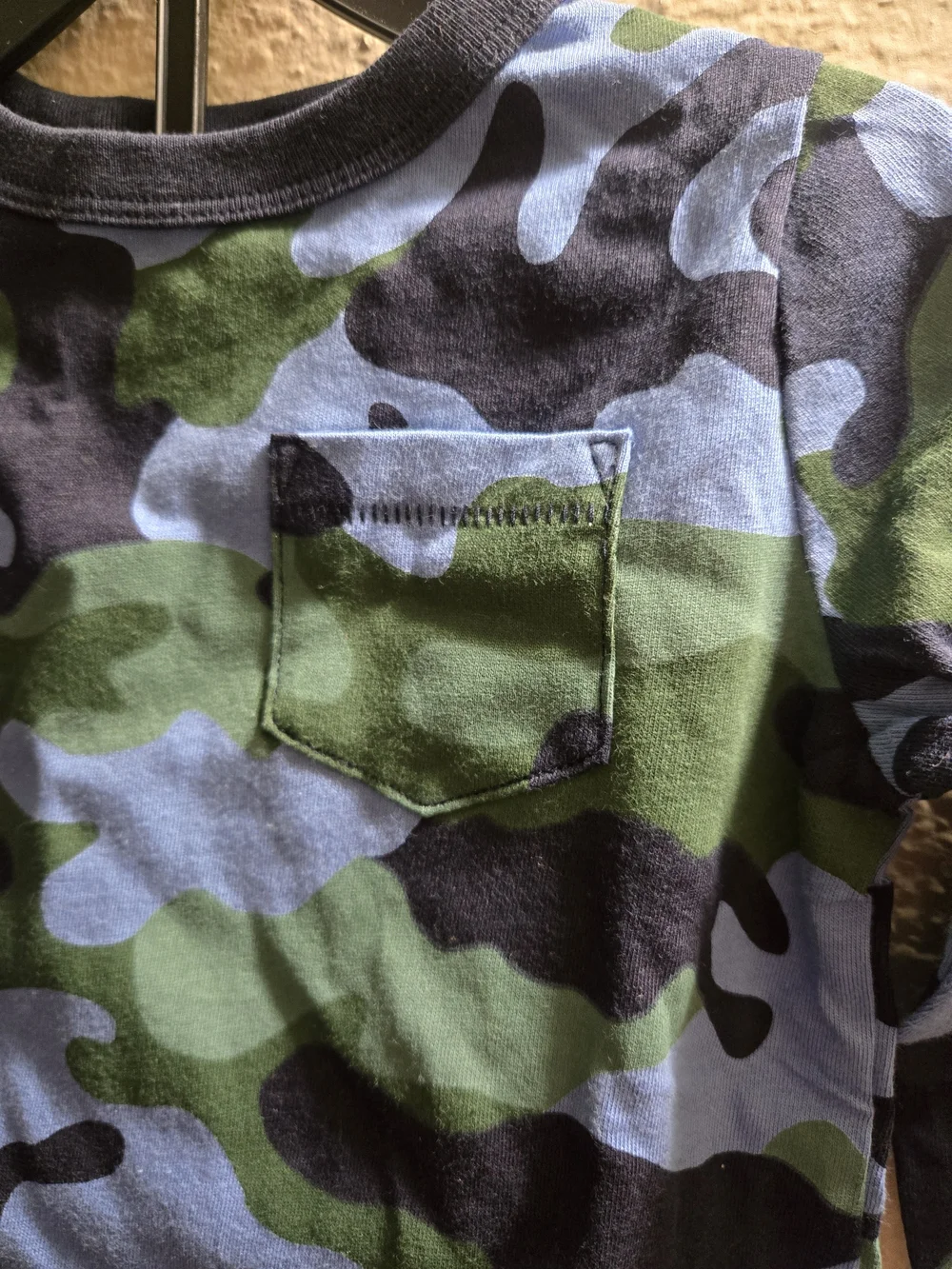 GAP Boys' Blue & Green Camo Long Sleeve Shirt